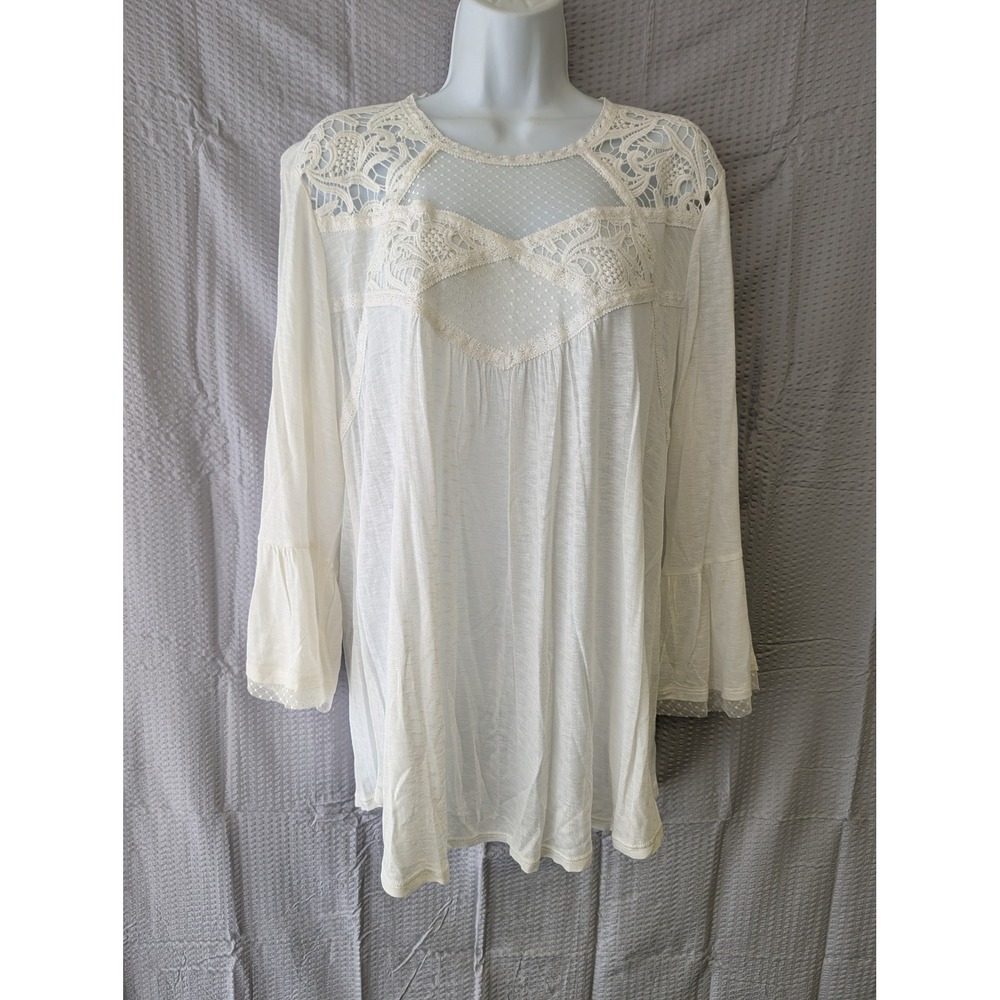 Maurices Womens XL Cream Crochet Lace Mesh Inset Bell Sleeve Boho Tunic Top